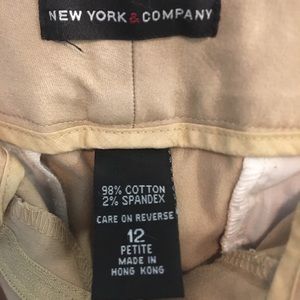 New York & Co petite classic khaki pants NWT 🌸🌸